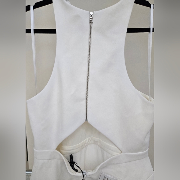 BCBG MAXAZARIA Halter Tiered Dress in White NEW - Picture 8 of 12